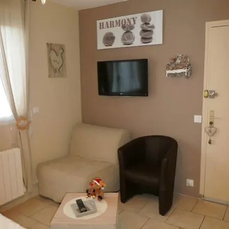 Au 14 Parking Prive Appartement Honfleur