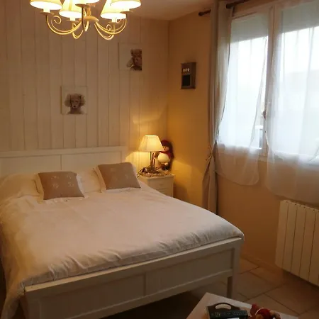 Au 14 Parking Prive Ονφλέρ