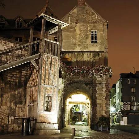 Διαμέρισμα Au 14 Parking Prive