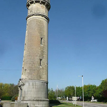 Au 14 Parking Prive Honfleur