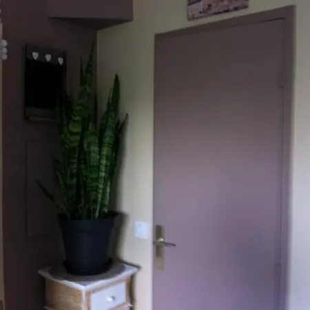 Au 14 Parking Prive Honfleur